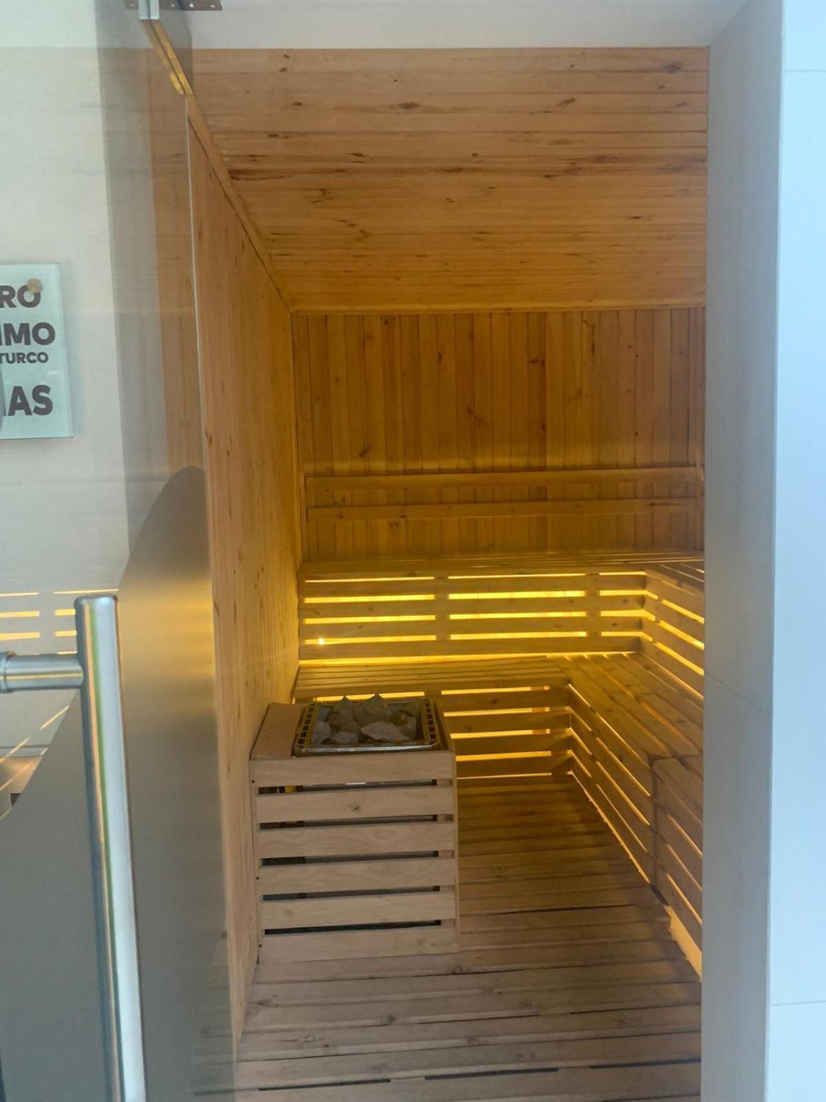 Confort Suite La Carolina Quito Exterior foto