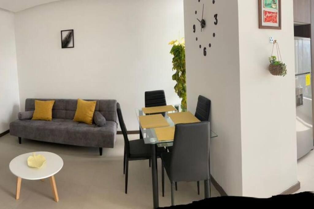 Confort Suite La Carolina Quito Exterior foto
